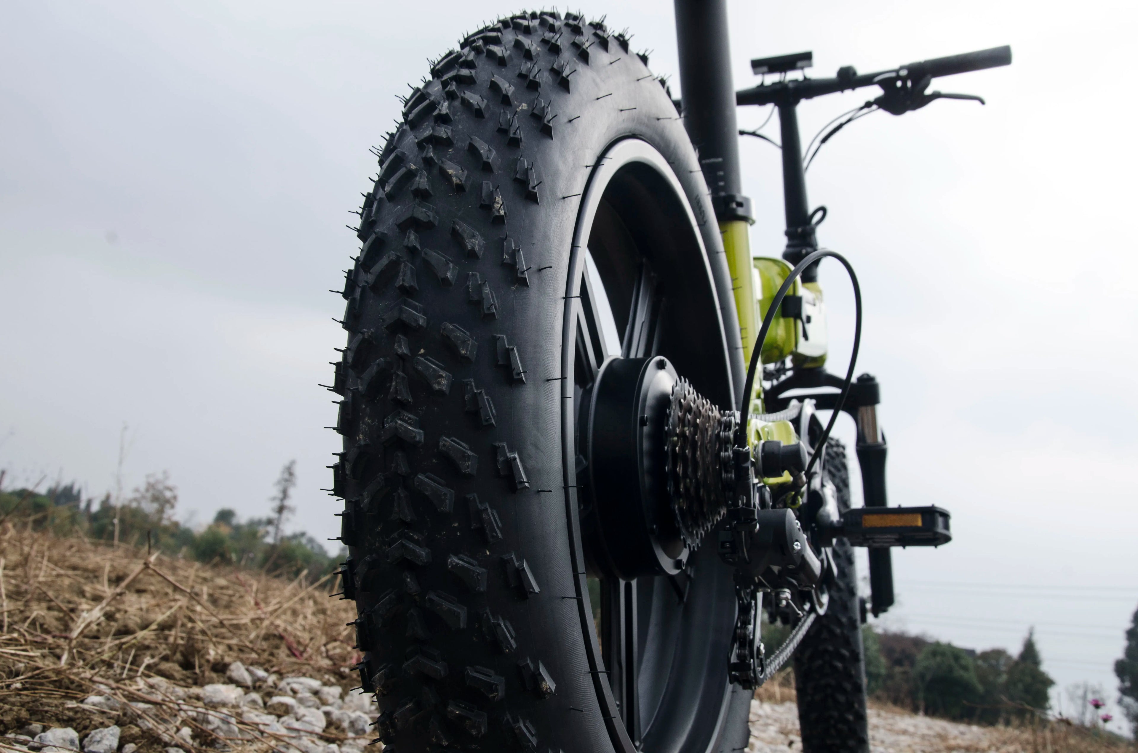 2026 New Design 20 Inch Snow Folding Electric Fat Tire Bike Bicycle All Terrains Electric Foldable E-bike